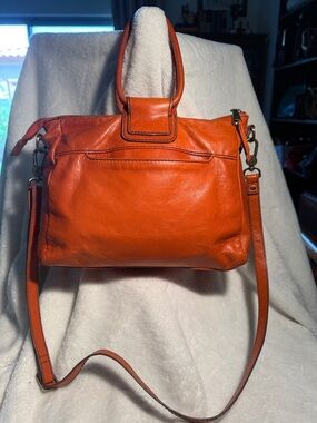 HOBO Sheila Satchel Grenadine w/antique brass hardware & removable strap